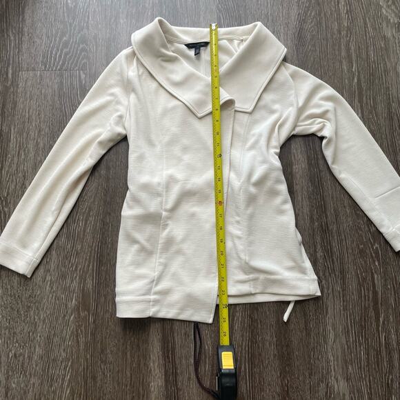 Banana Republic Womens/Teens Ivory Wrap jacket Tie Waist - Picture 1 of 6